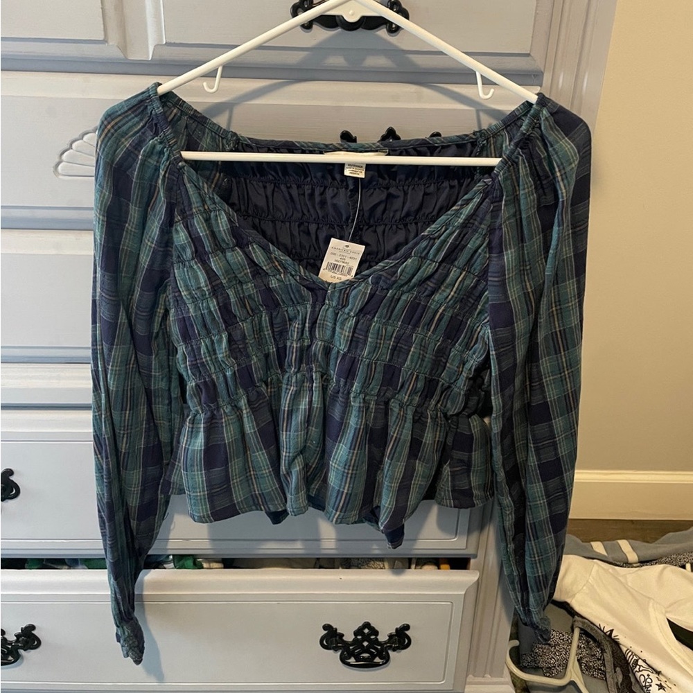 American Eagle Long Sleeve Blouse